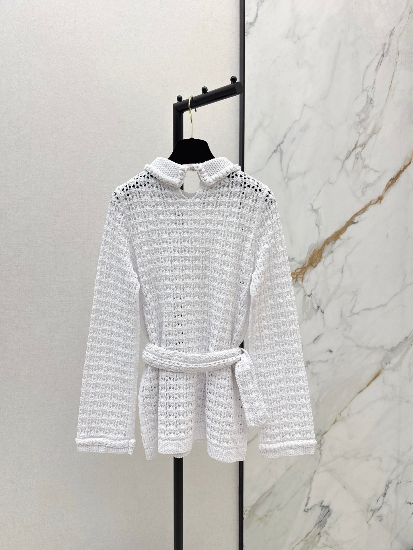 Chan NEW hollow knitwear