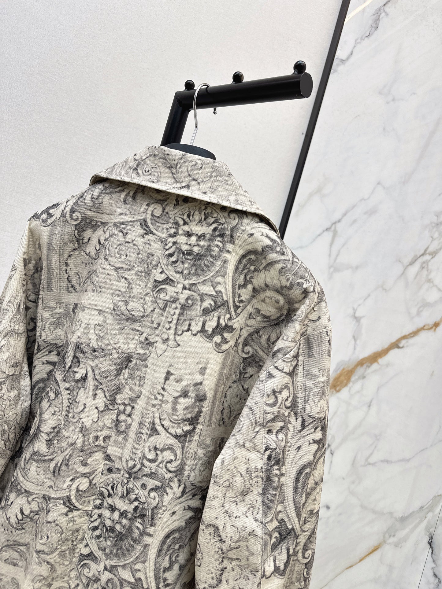 CD NEW print denim overcoats