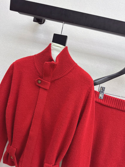 Loro NEW Zippered cardigan skirt set