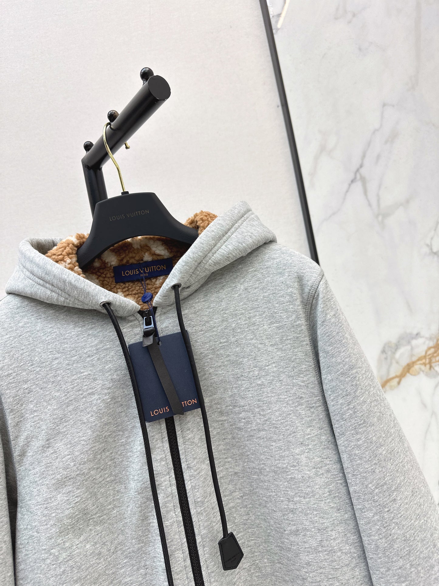 Louis NEWcasual hooded jacket