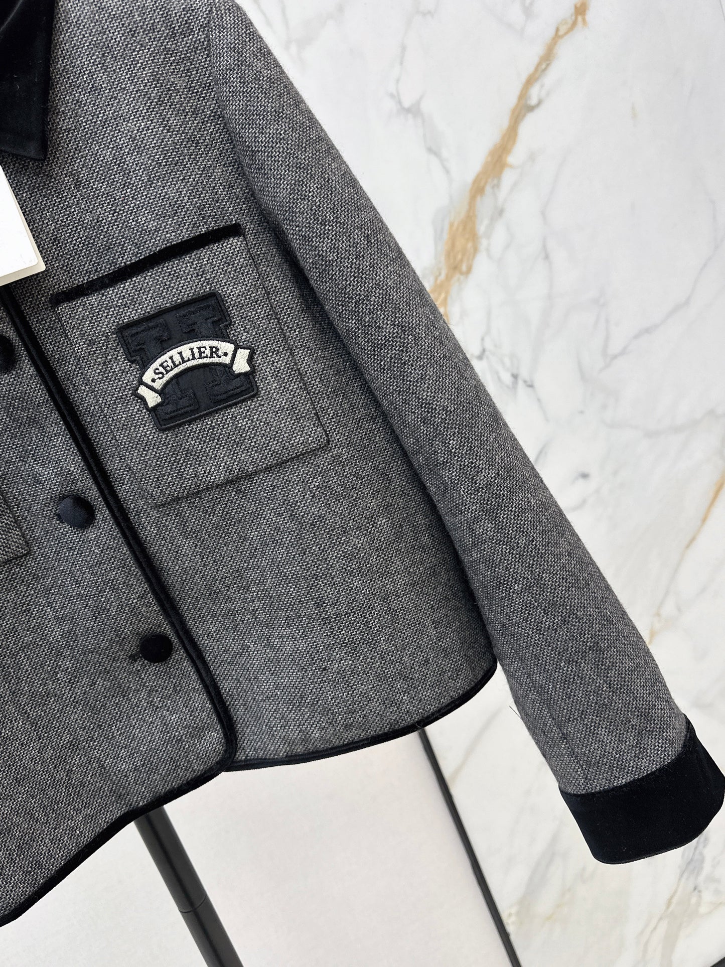 Herm NEW contract velvet jacket