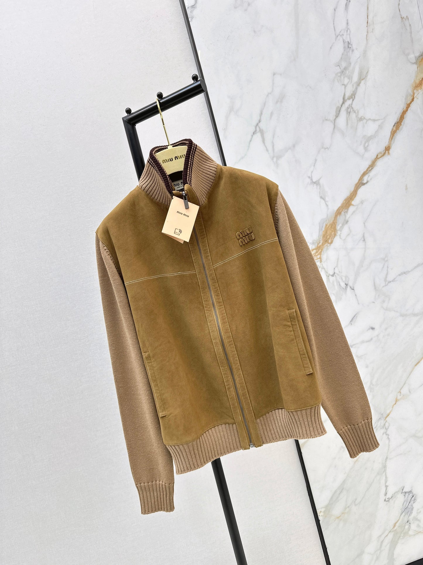 Miu NEW  wool contact sheepskin zipper cardigan