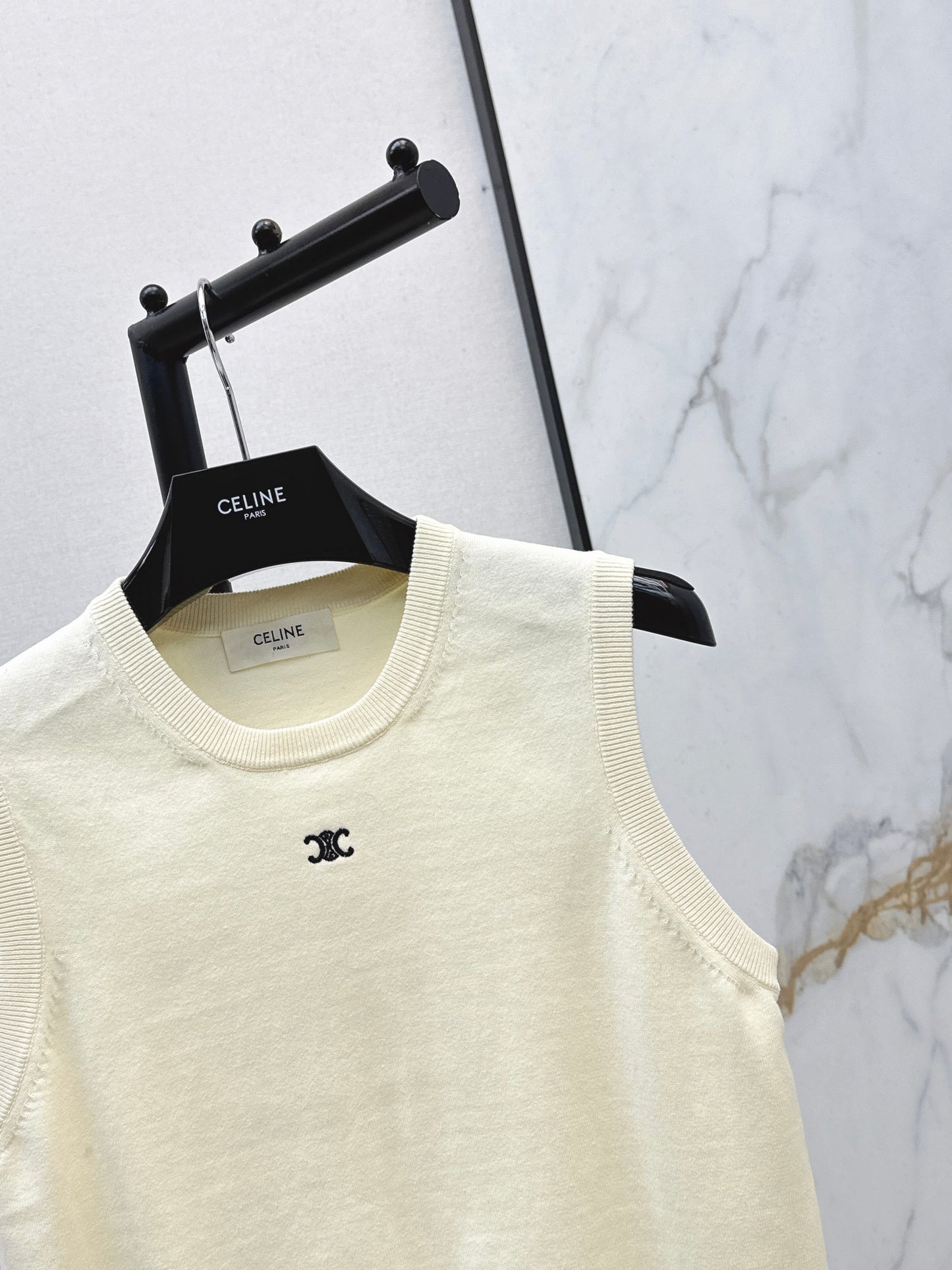 Celi NEW embroidered sleeveless vest