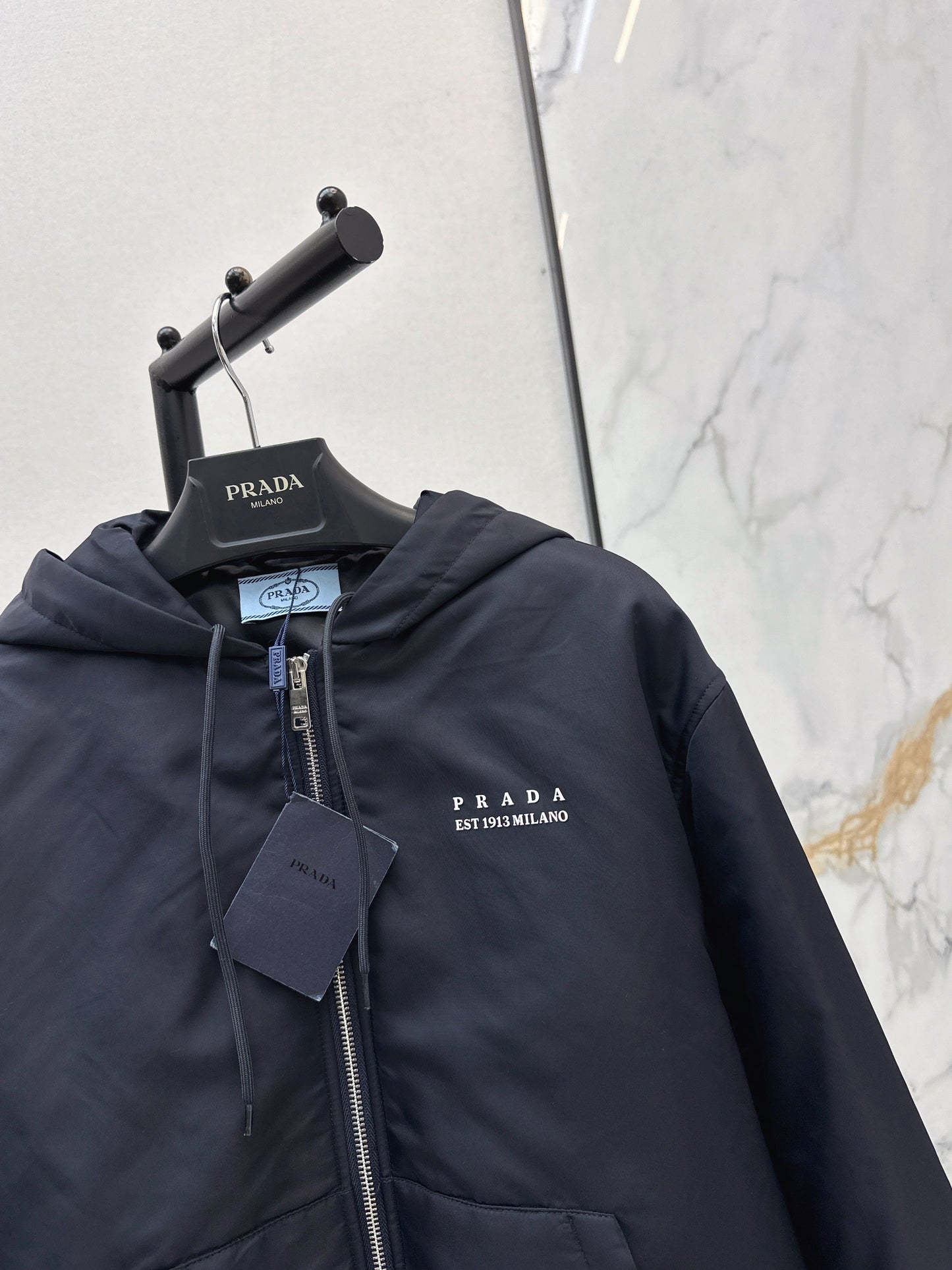 Pra NEW drawstring padded jacket