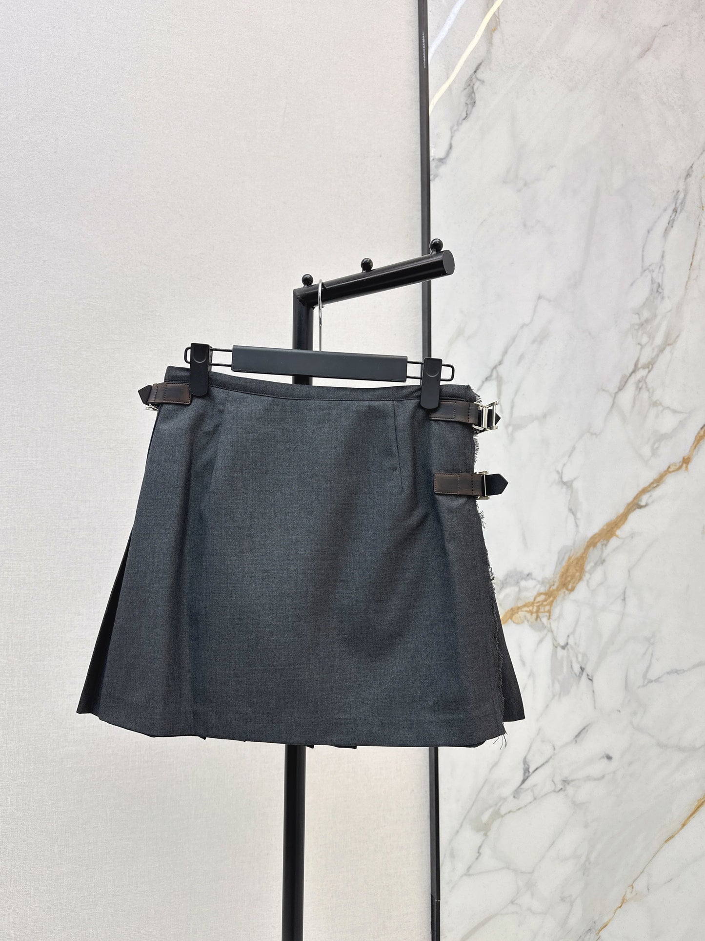 Pra NEW pleated skirts