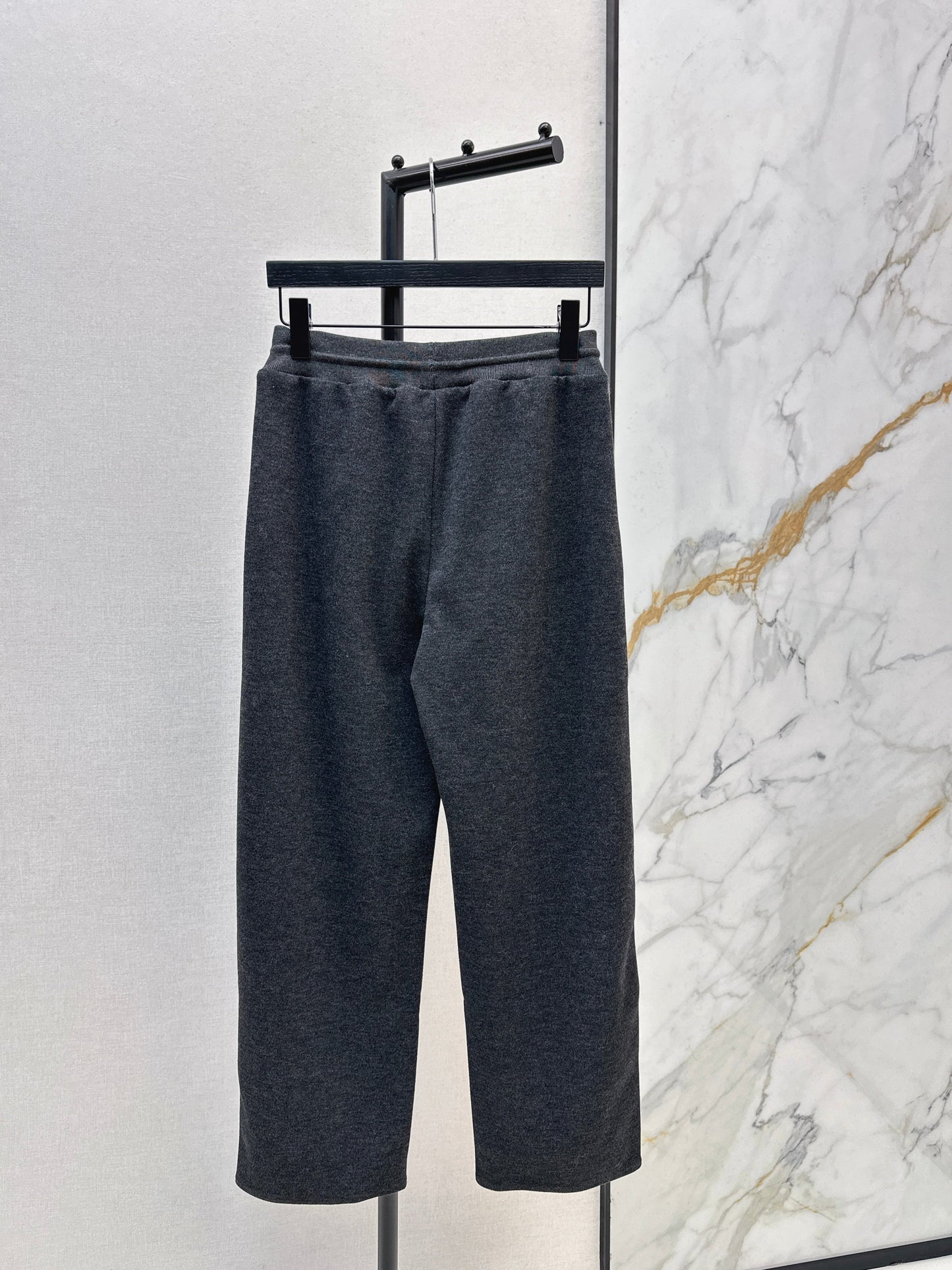 Max NEW casual pants
