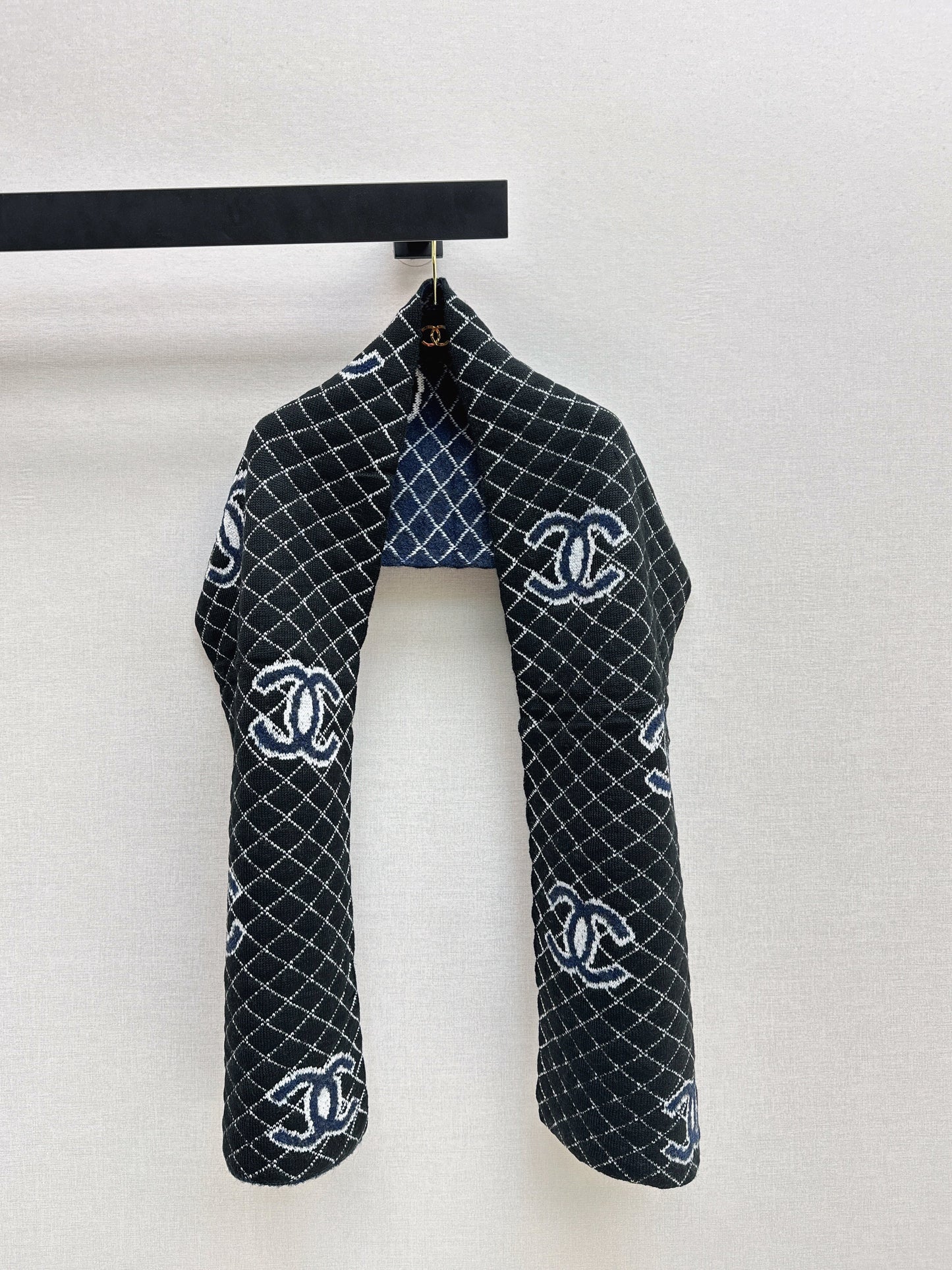 Chan NEW cashmere scarf