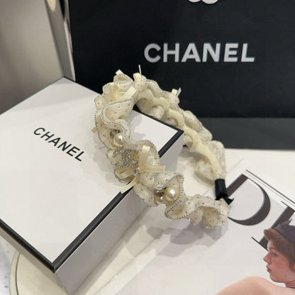Chan Nwe pearl headband