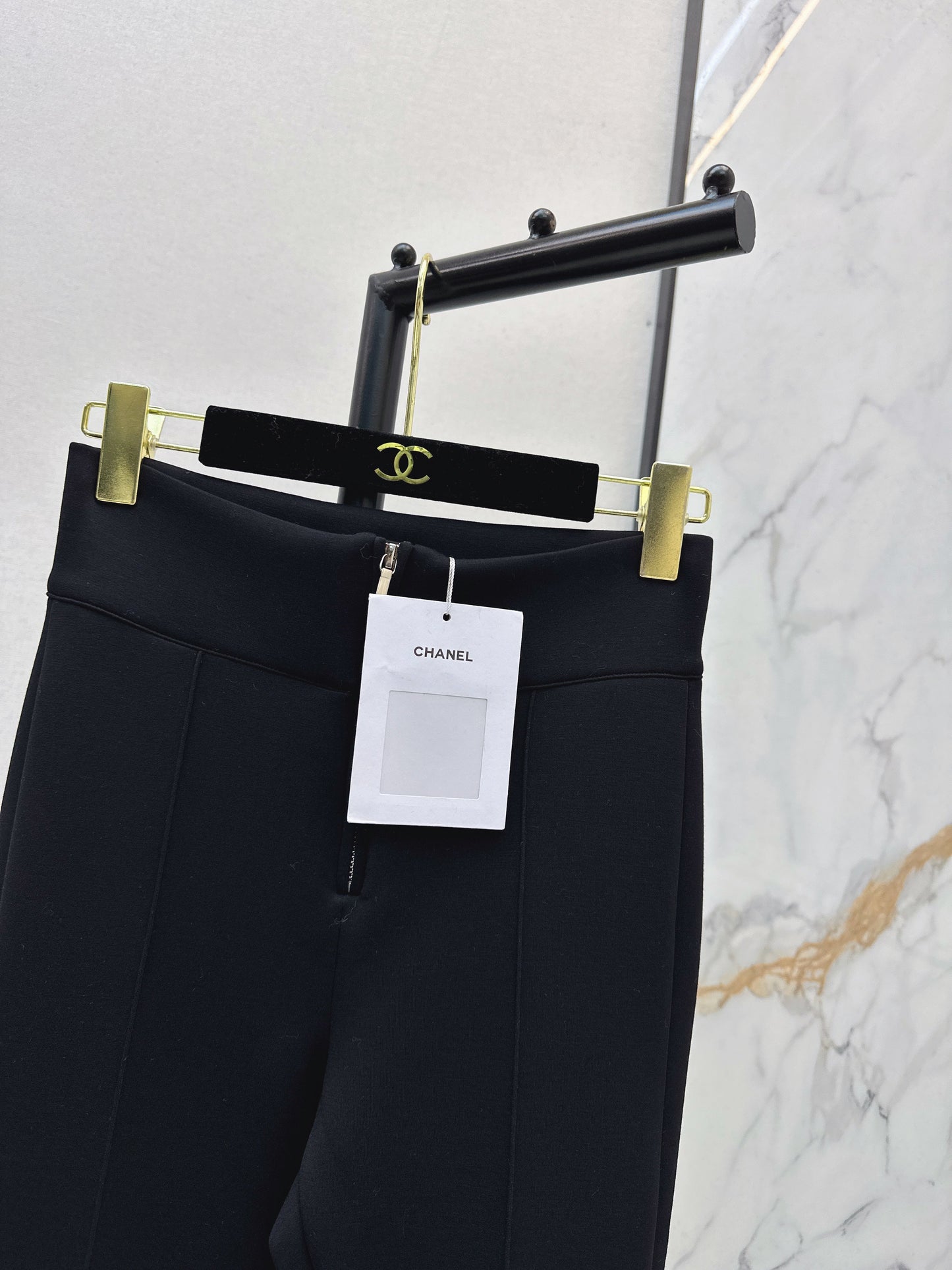 Chan NEW padded leggings