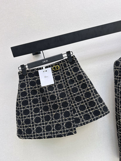 CD NEW woven skirts