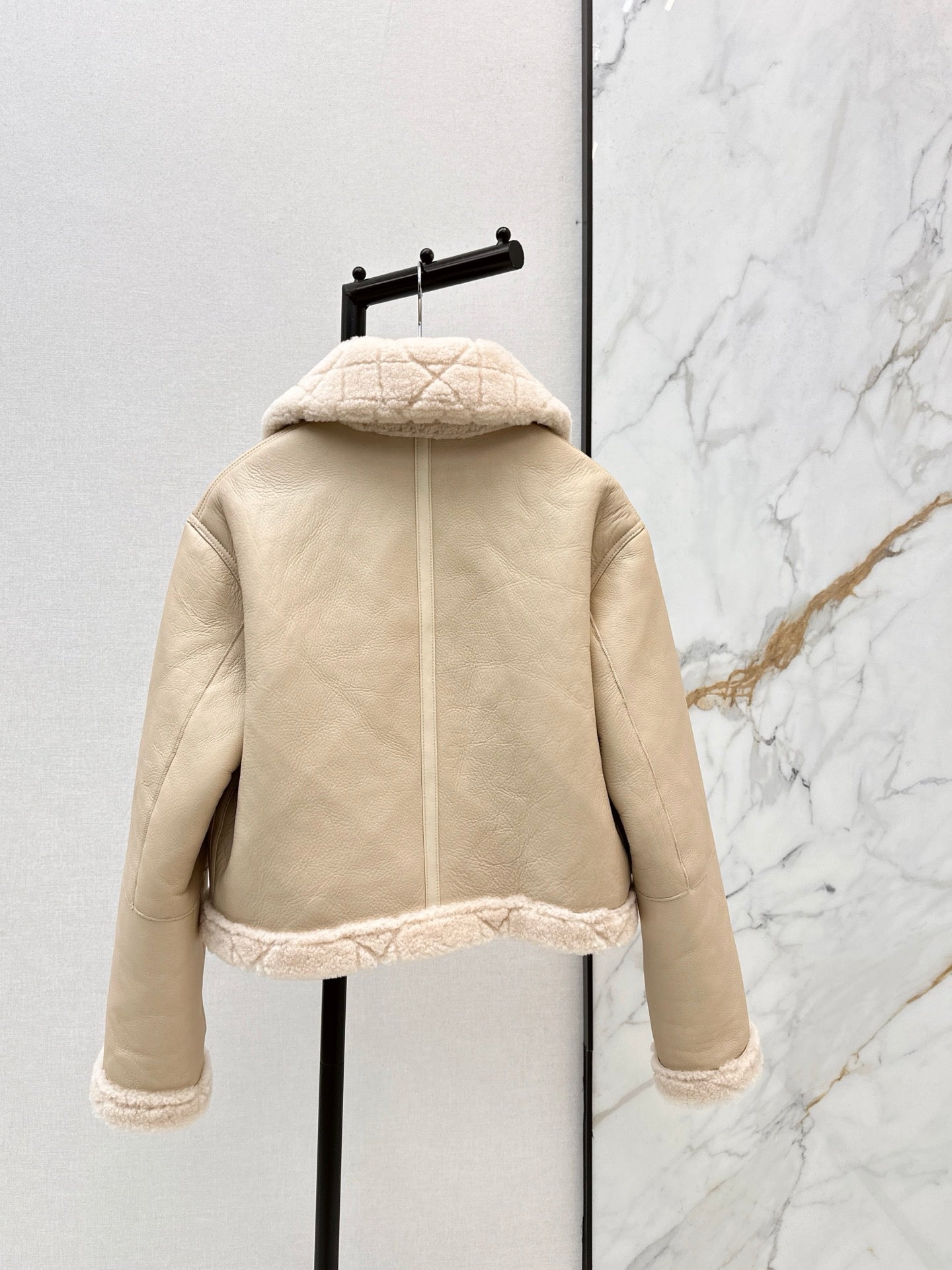 CD NEW reversible fur jacket