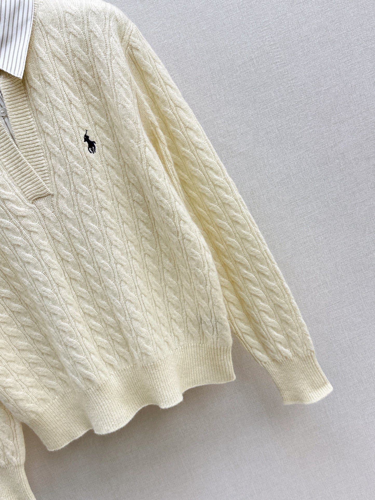 Ral NEW 2in1 contract knitwear