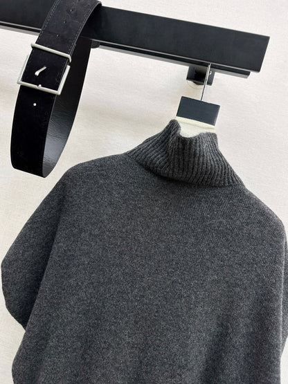 Brun NEW sleeveless sweater with belted