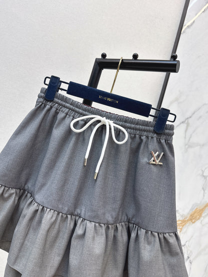 Louis NEW contract skirts