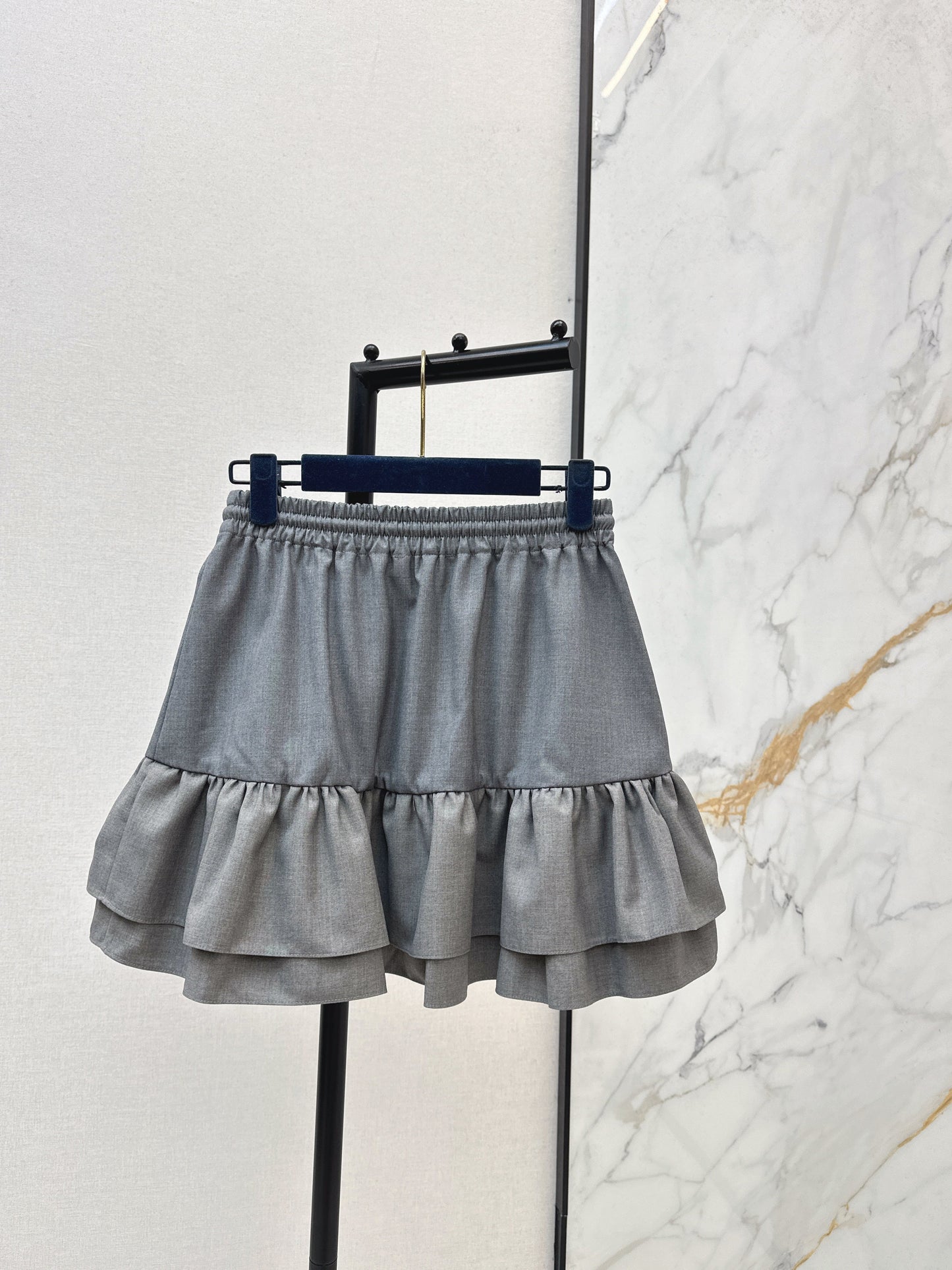 Louis NEW contract skirts