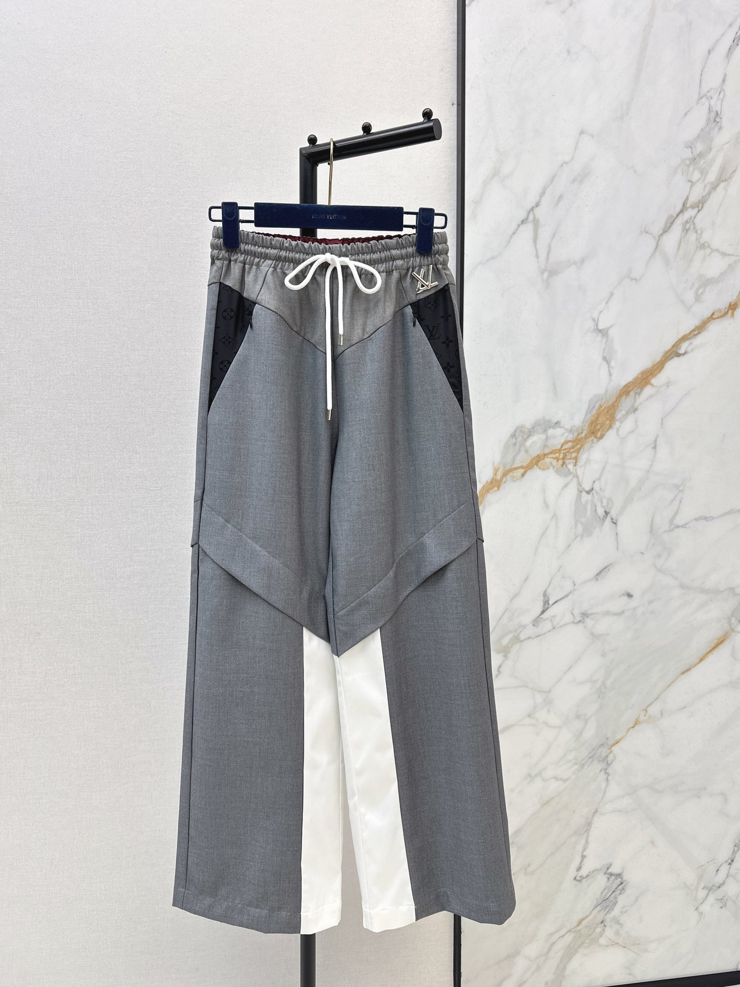 Louis NEW contract pants