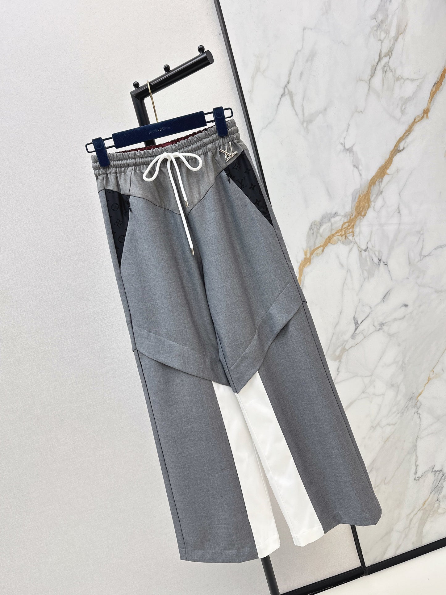 Louis NEW contract pants