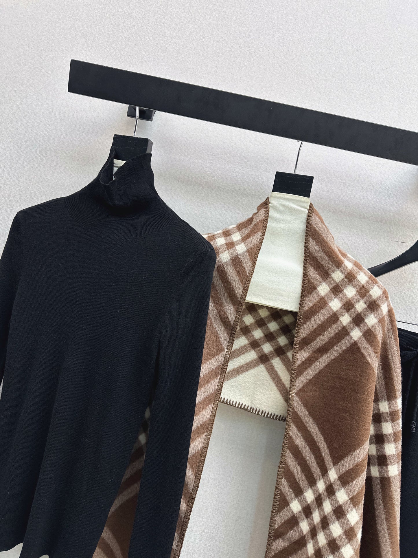 Brun NEW Knitted suit