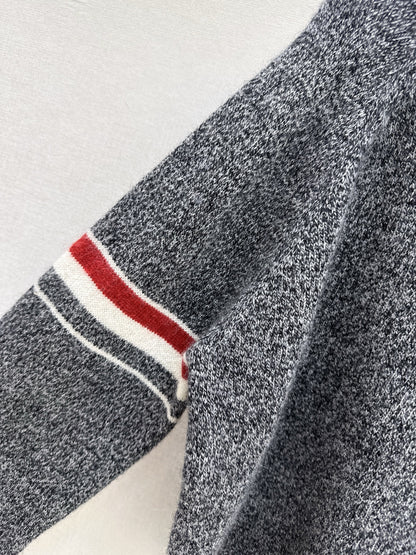 Monc NEW zip-up sweater