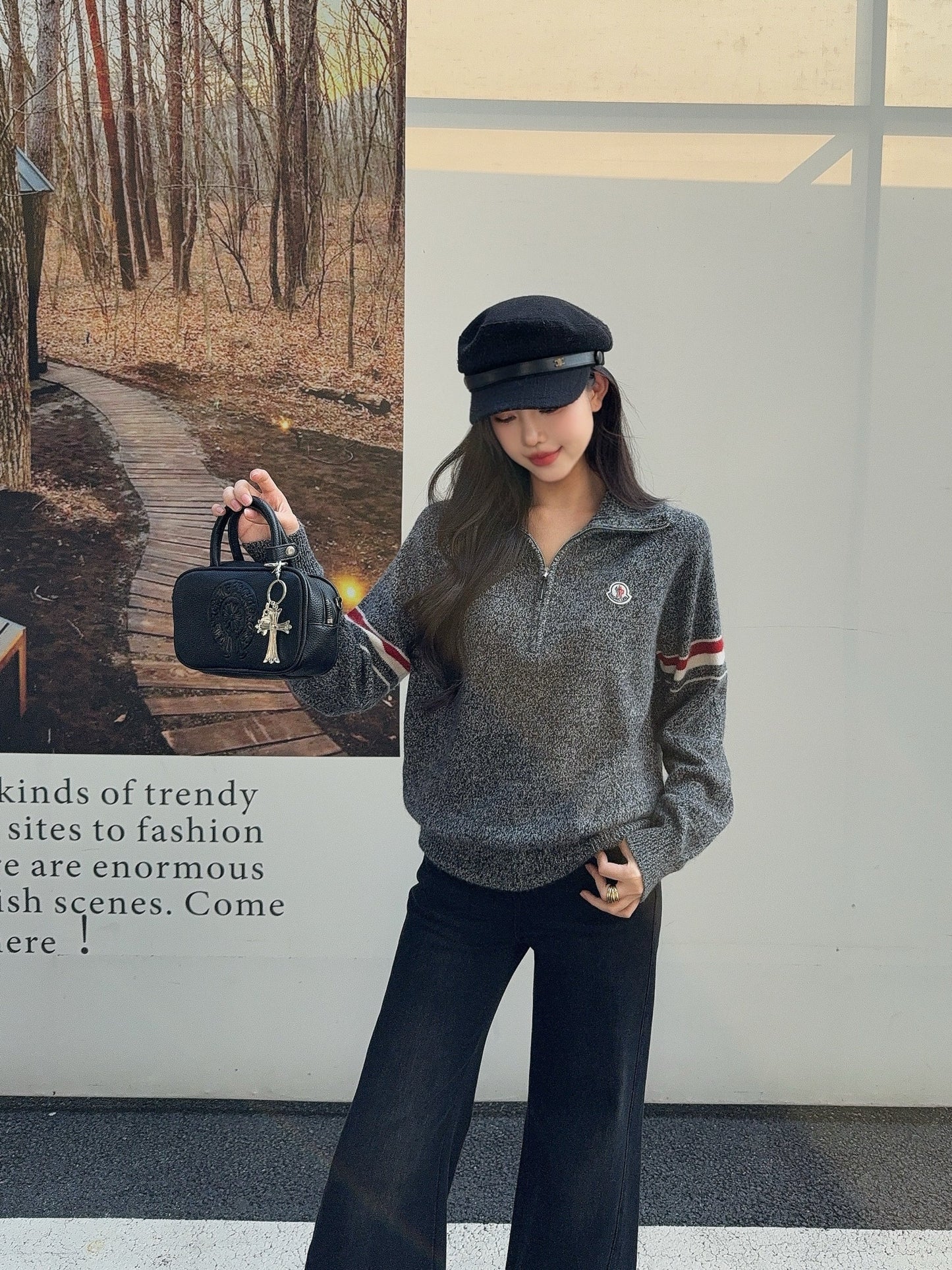 Monc NEW zip-up sweater