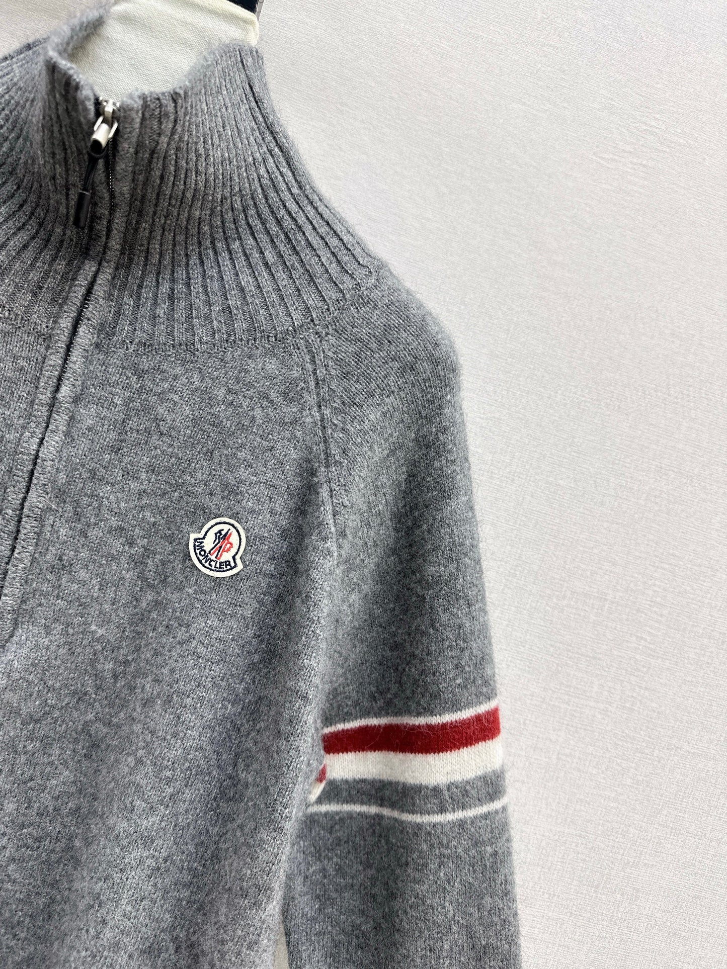 Monc NEW zip-up sweater