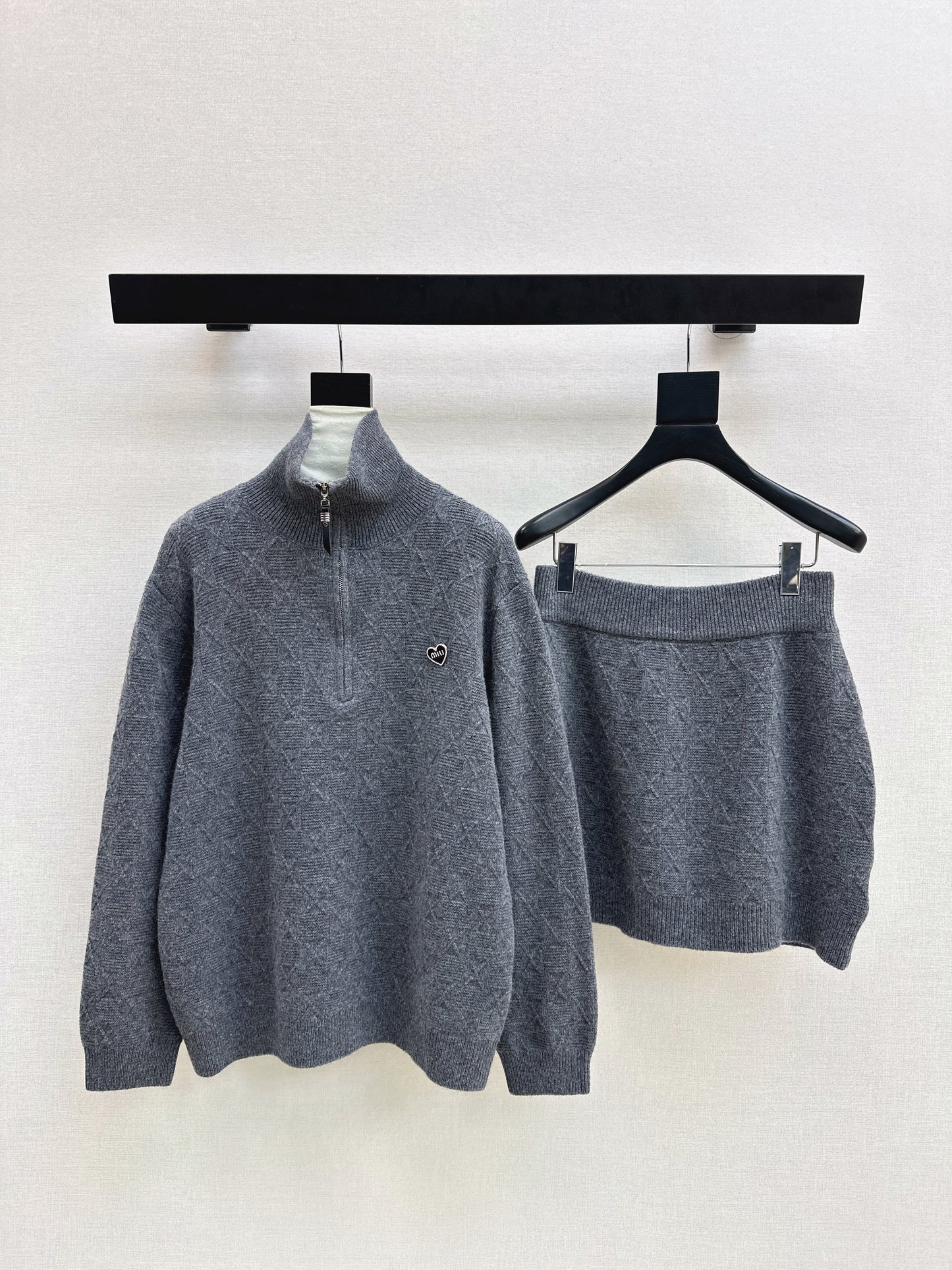 Miu NEW Jacquard knit suit