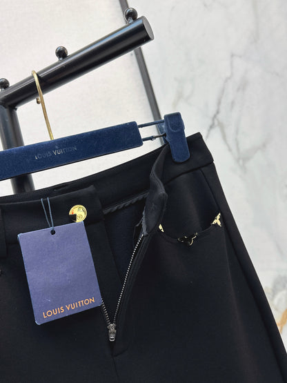 Louis NEW flared pants