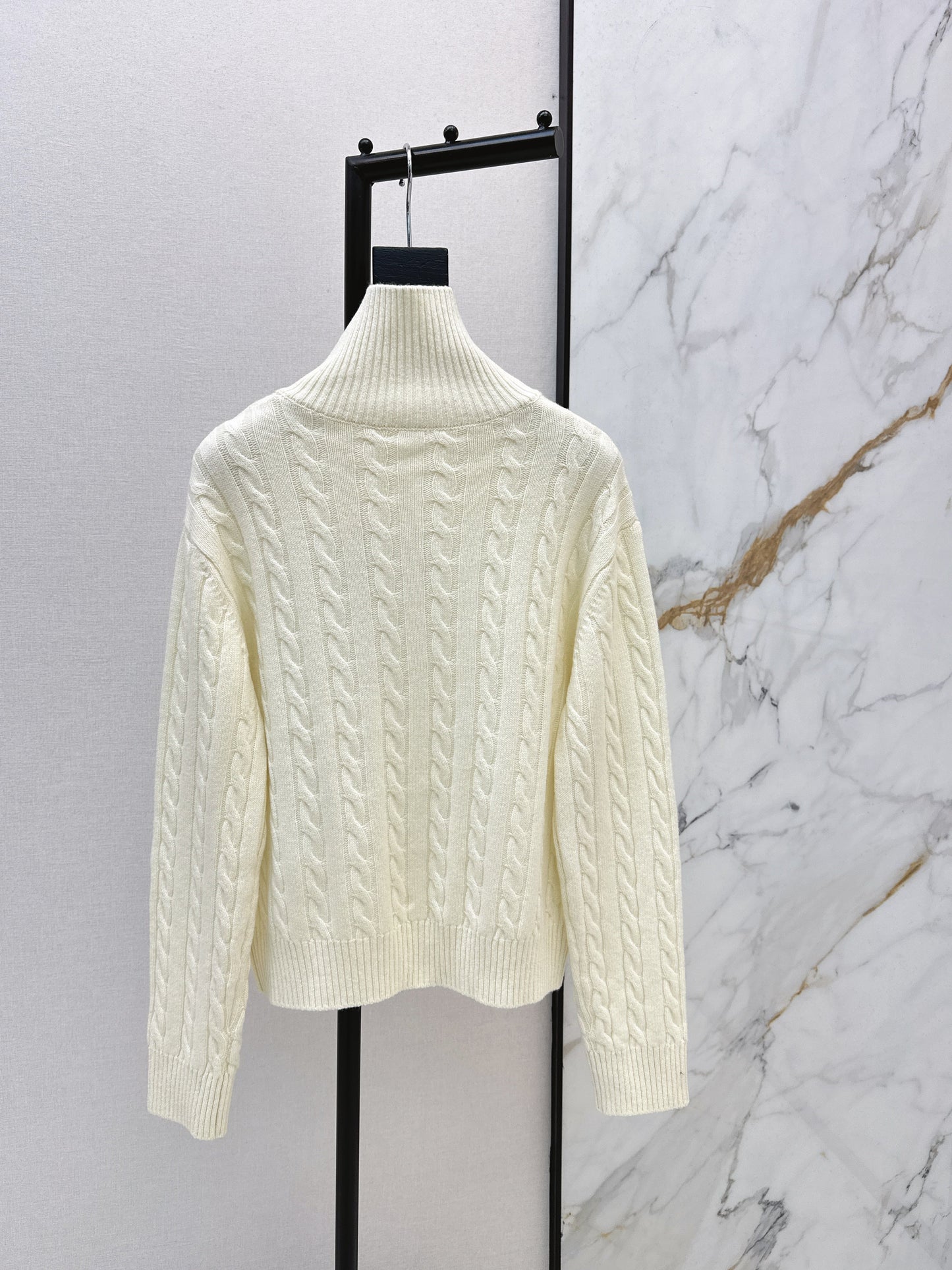 Ral NEW Half-zip wool sweater