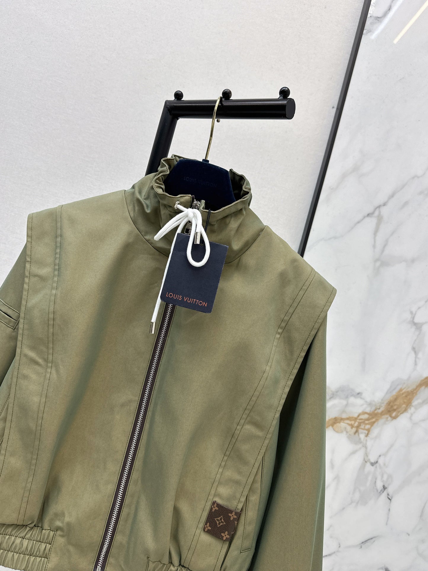 Louis NEW padded-shoulder lapel jacket