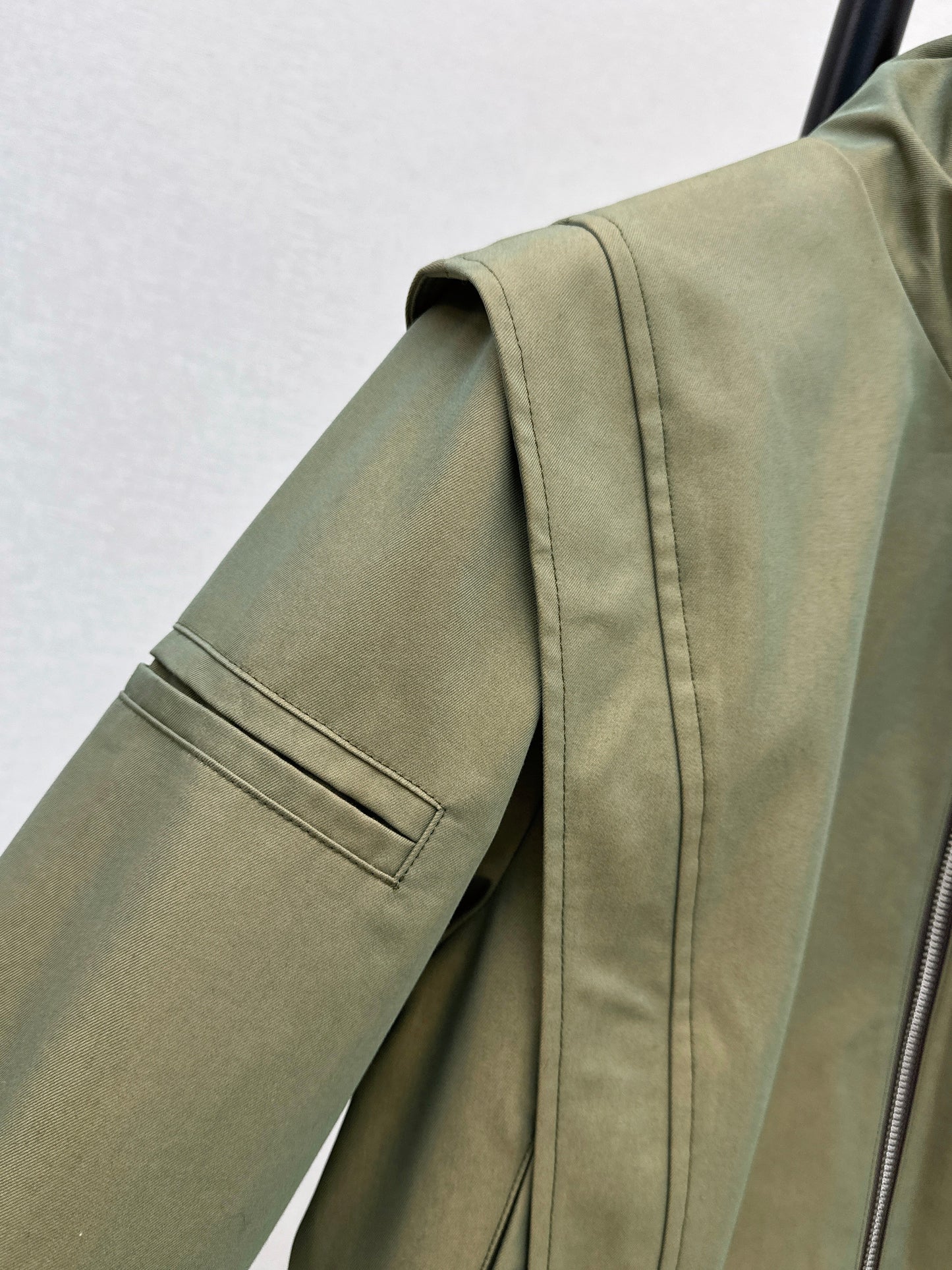 Louis NEW padded-shoulder lapel jacket