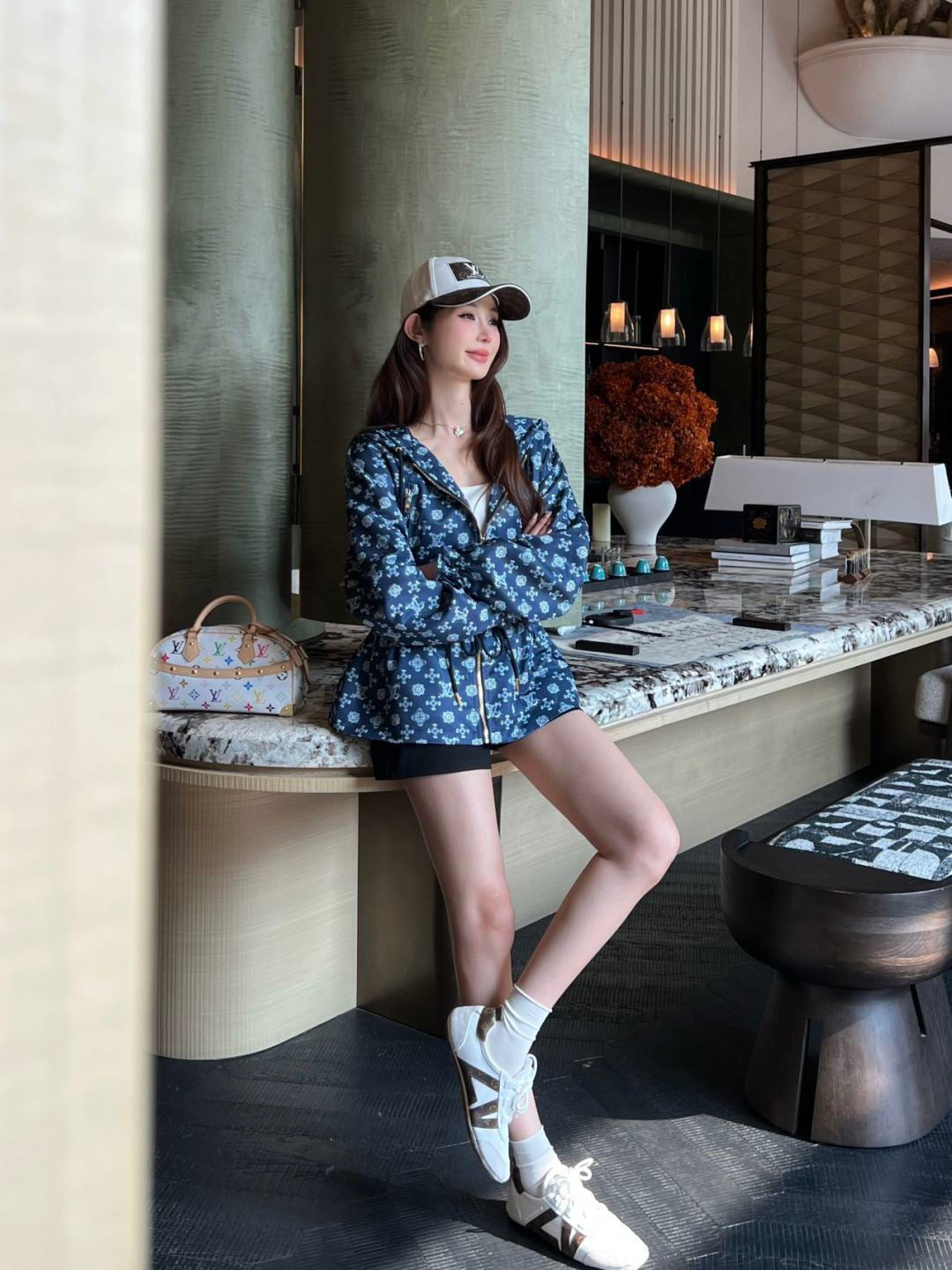 Louis NEW hooded drawstring jacket