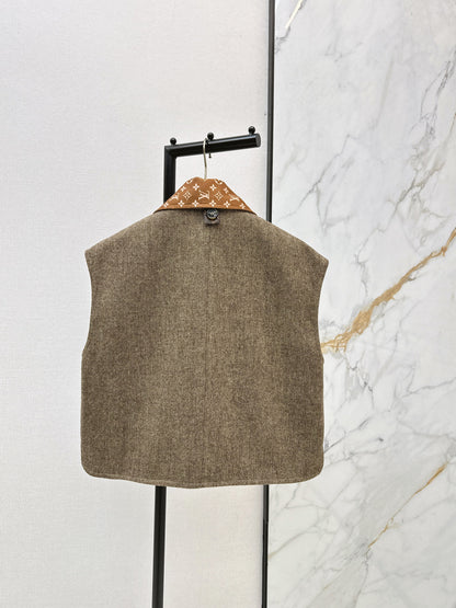 Louis NEW scarf vest set