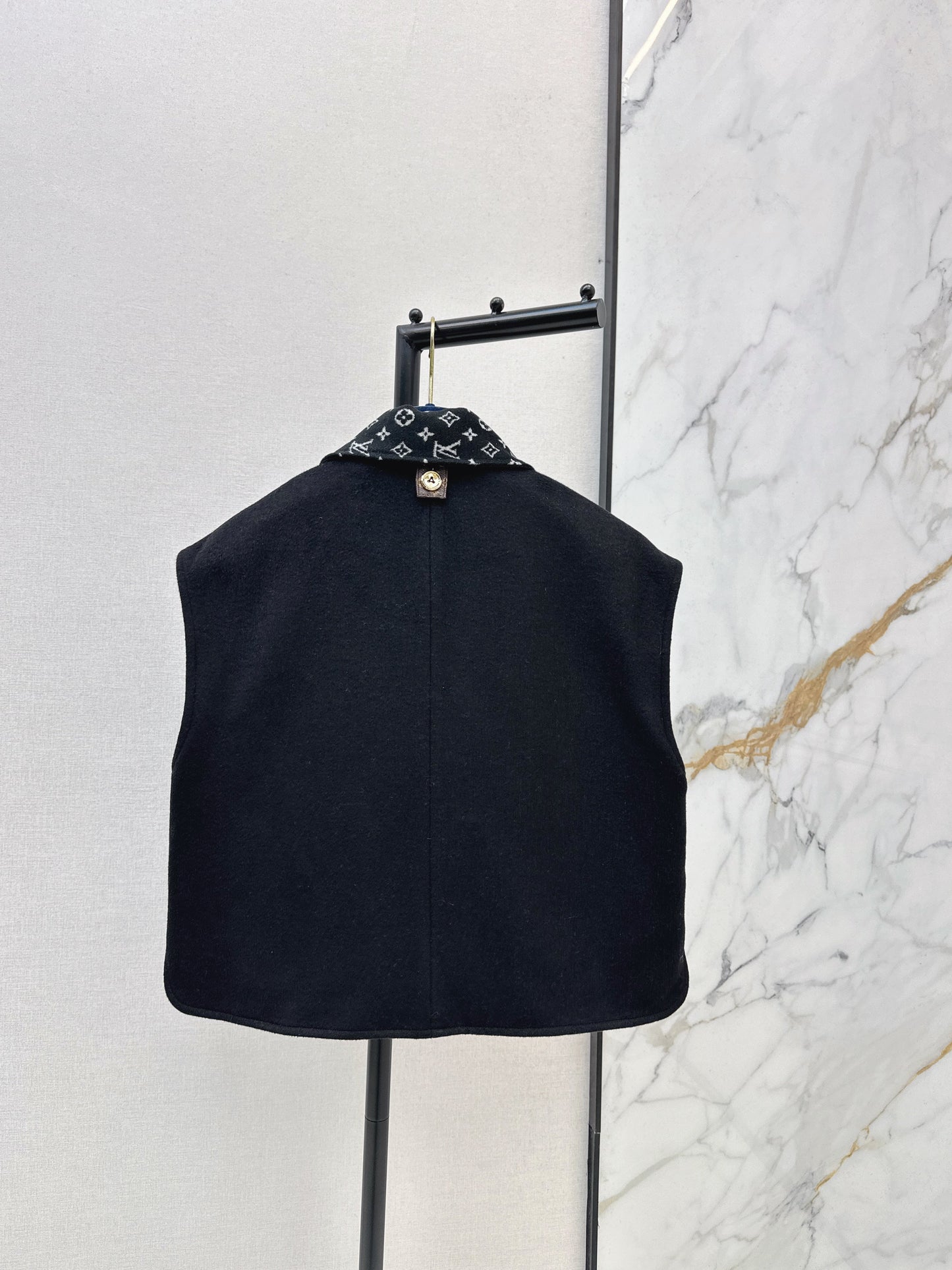 Louis NEW scarf vest set