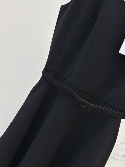 CD NEW classic sleeveless belted dress