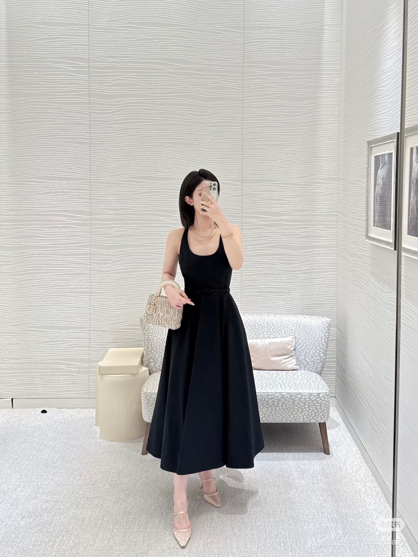 CD NEW classic sleeveless belted dress