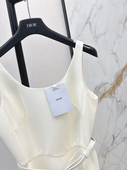 CD NEW classic sleeveless belted dress