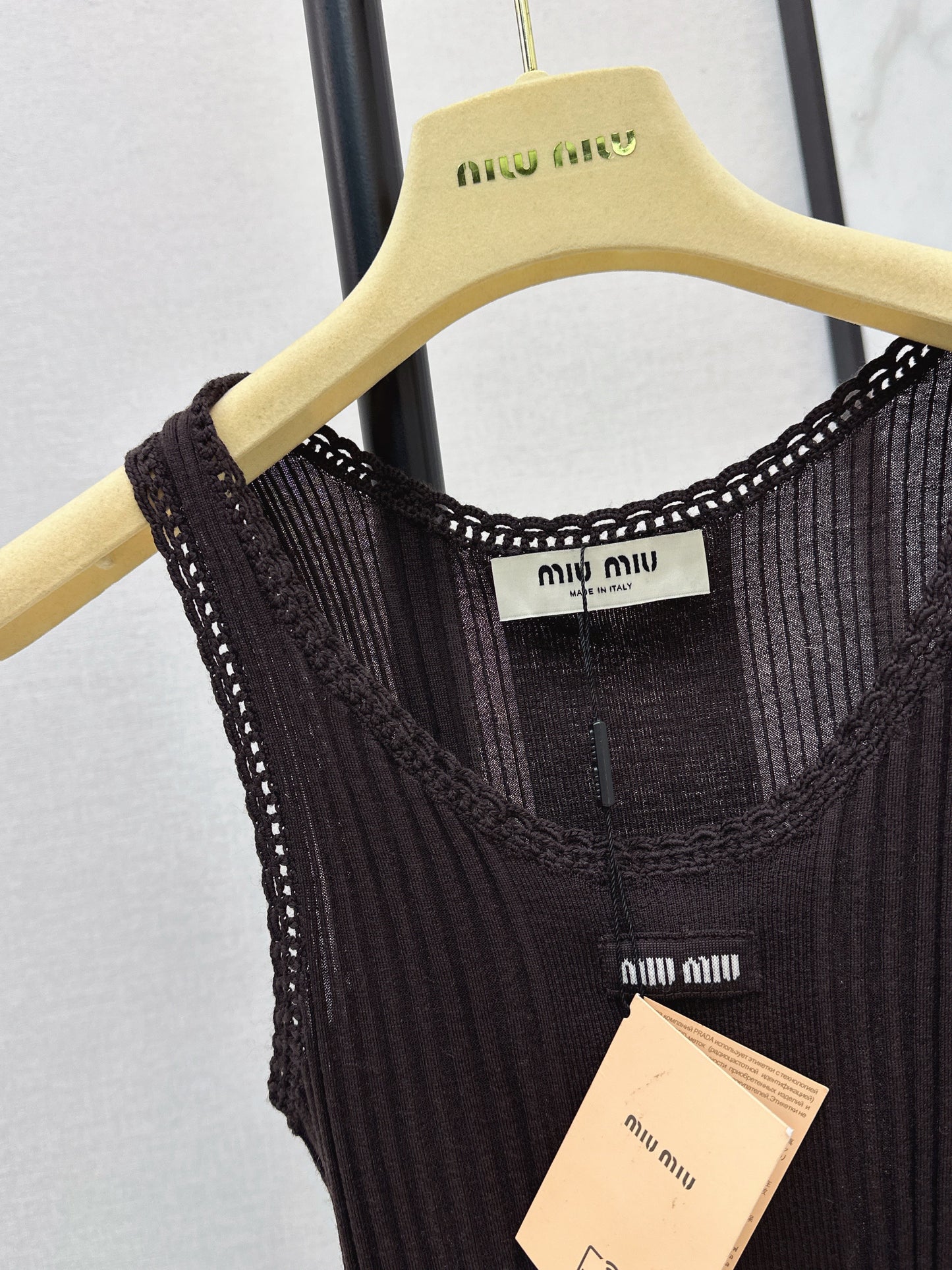 Miu NEW Knitted vest