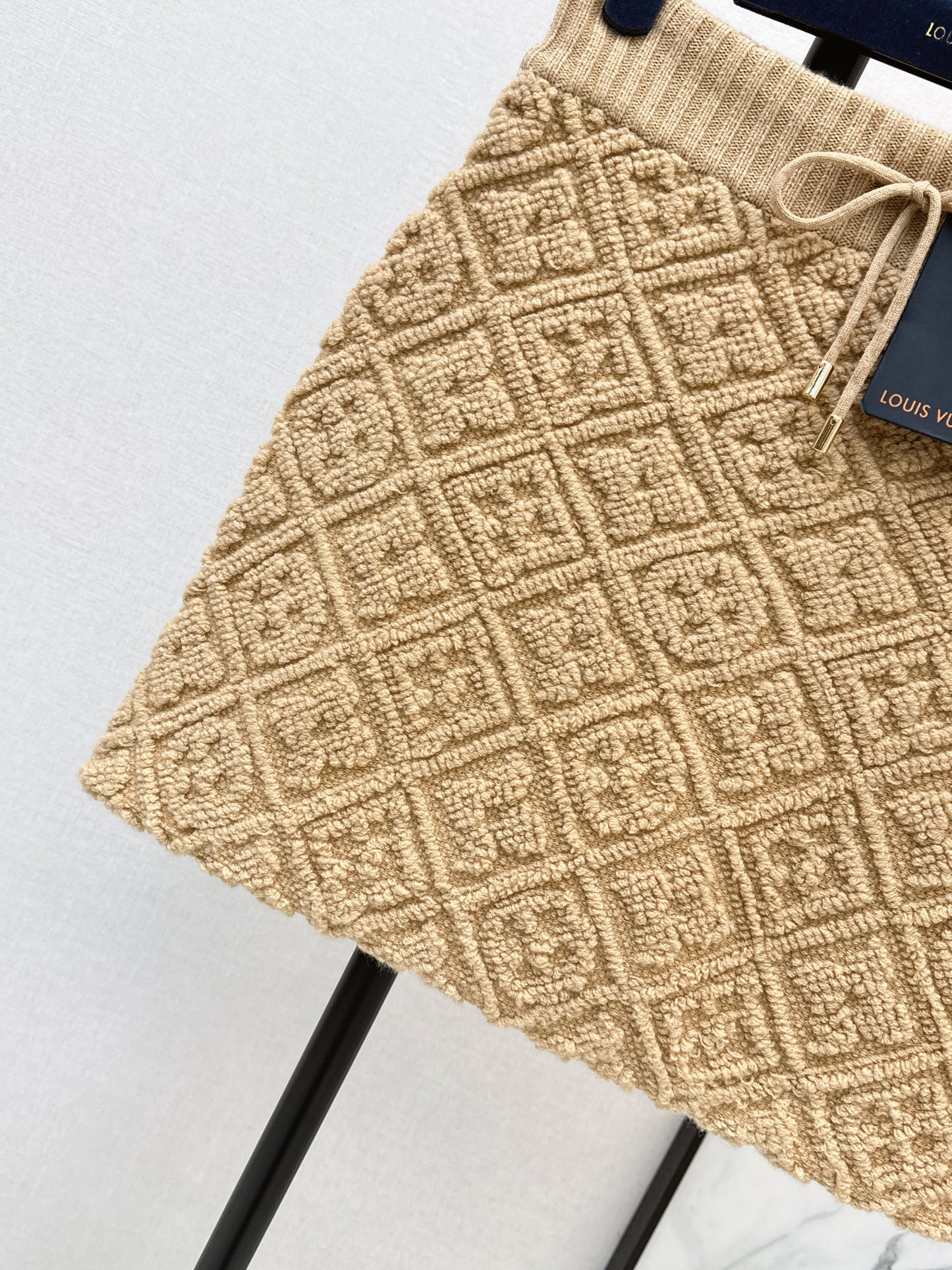 Louis NEW textured knit skirts