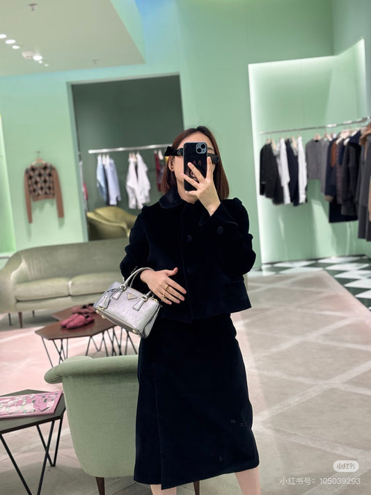 Pra NEW velvet skirts