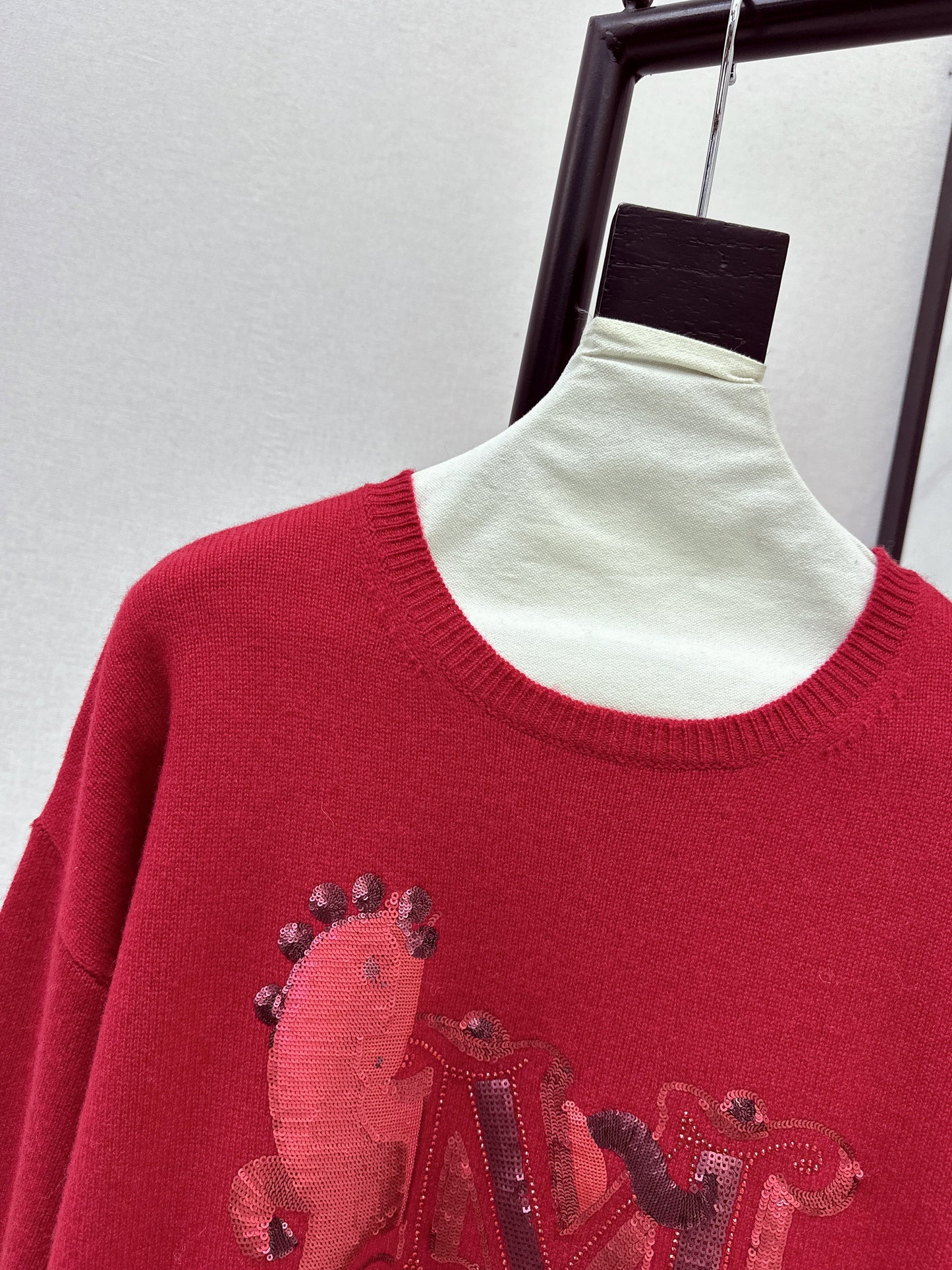 Max NEW embroidery rhinestones weatert