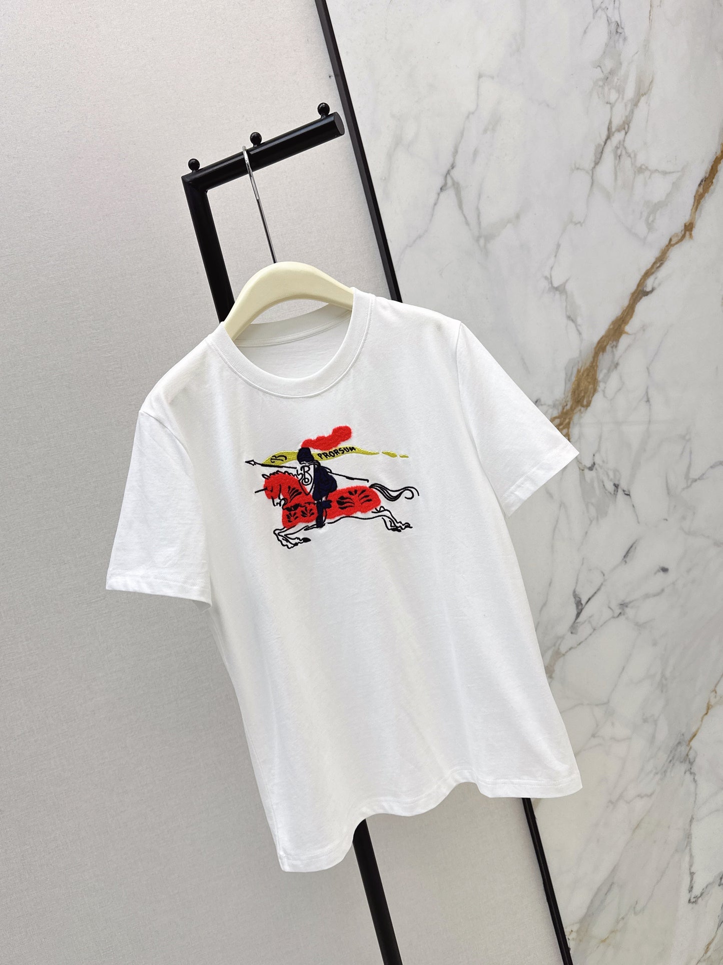 Bur NEW embroidery t-shirt