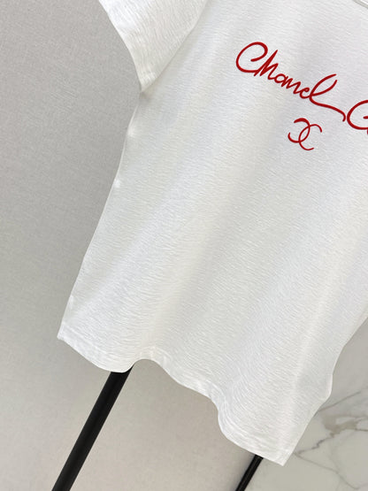 Chan NEW contrast lettering t-shirt